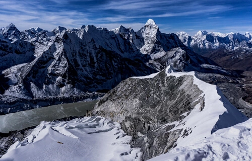 climbingislandpeakwithotherpeaks