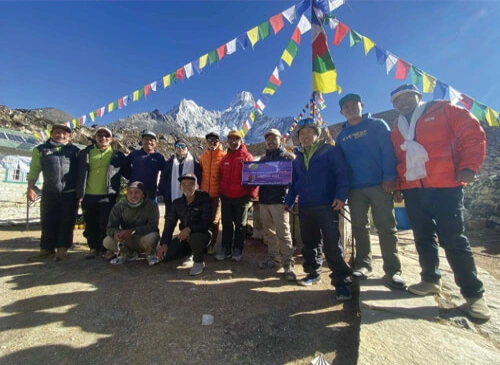Ama Dablam Expedition Routes