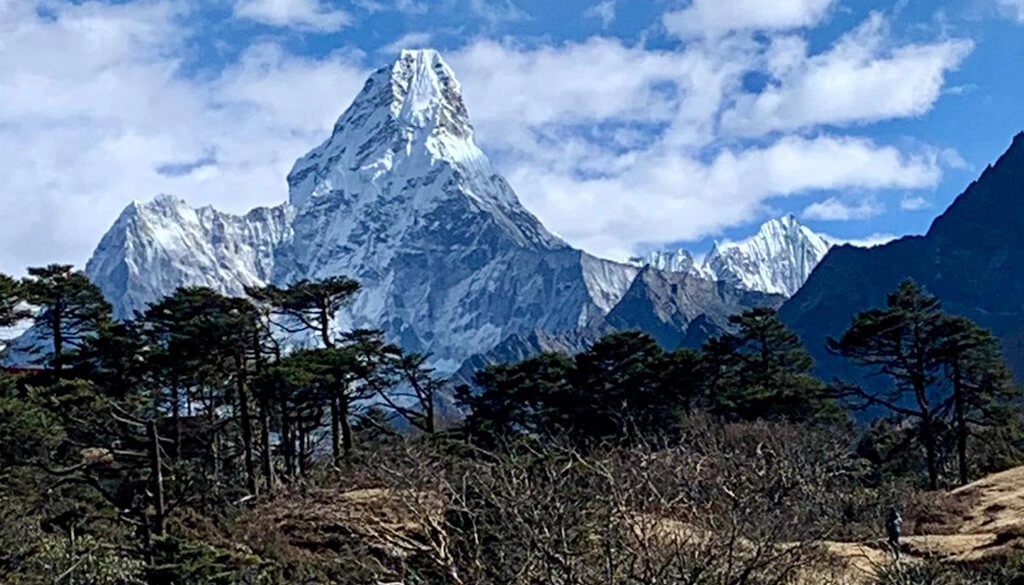 lobucheandislandpeak expedition