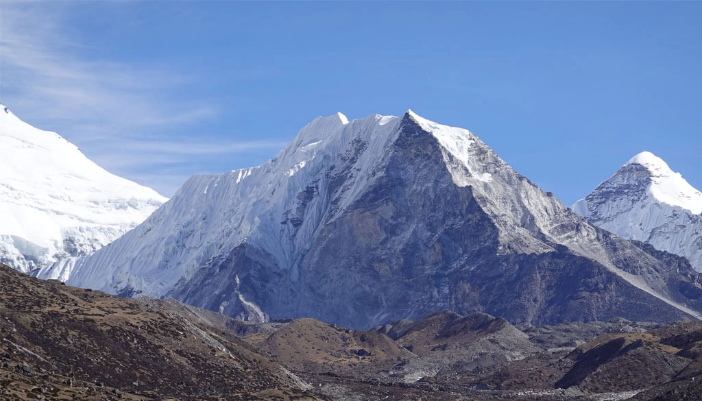 gokyocholaislandpeak