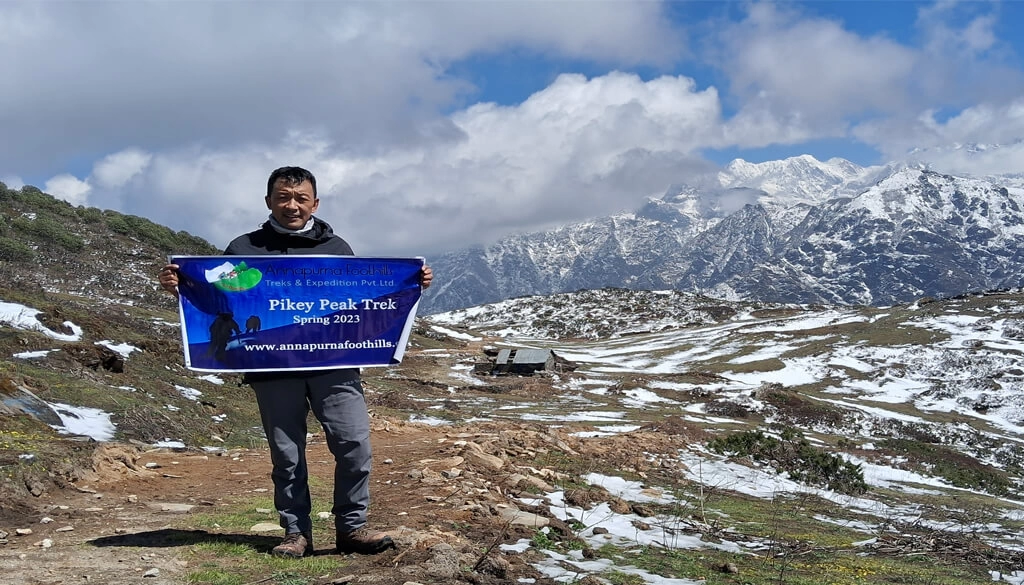 Pike Peak Trekking