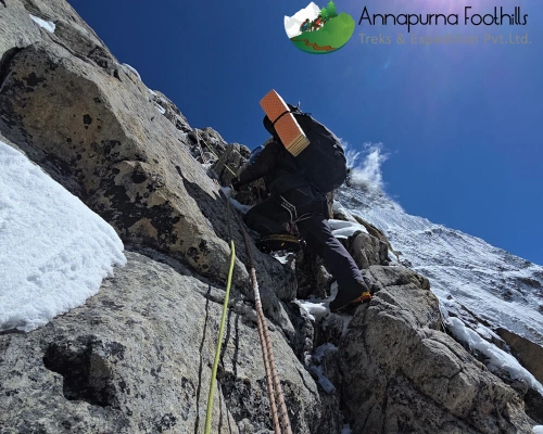 Island Peak And Ama Dablam Expeditions