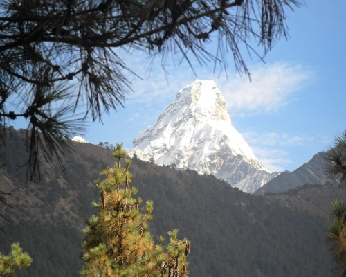 Astonishing Mount Ama Dablam