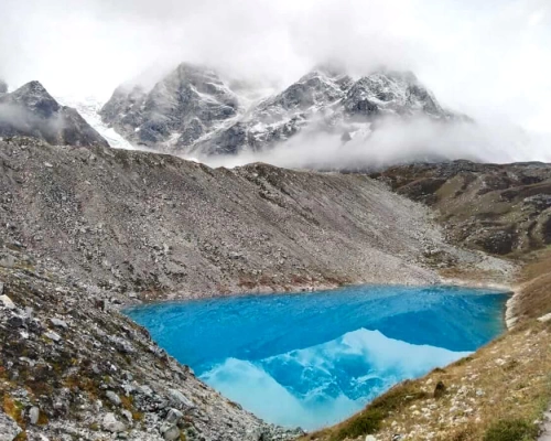 Magical Machhapuchhare Lake